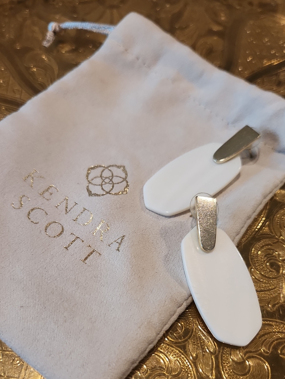 Kendra Scott White and Gold Elle-Style Drop Earrings